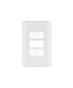 Placa 3 módulos Volteck de ABS blanca Basic - Tecnología de montaje triple para instalaciones versátiles que facilita agrupación de mecanismos con acabado discreto y contemporáneo (Clave 27224)