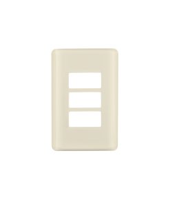 Placa 3 módulos Volteck marfil línea Basic - Tecnología de montaje triple para ambientes tradicionales que proporciona organización funcional con tonalidad cálida y armoniosa (Clave 27233)