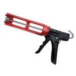 Pistola calafateadora con sistema antigoteo Urrea PSFU1