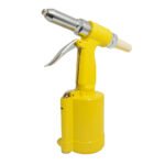 Remachadora neumática para boquillas 3/32" a 3/16" Surtek RH405